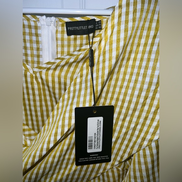 Pretty little thing top - Picture 3 of 3